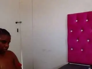 Dicklover95  live sex cam