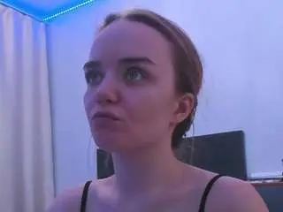 Janet-shyy  live sex cam