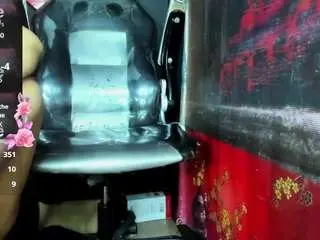 Onlyvalery  live sex cam