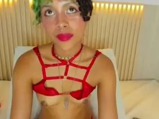 Selena-holt  live sex cam