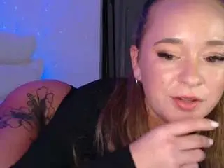 Sexxxylexxy  live sex cam