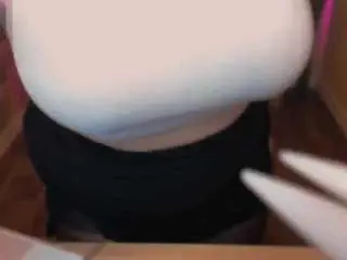 Tinawalked  live sex cam