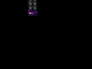 Bellyrouse  live sex cam