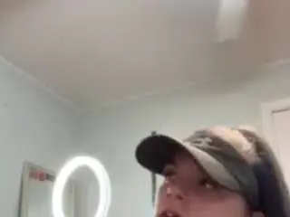 Ittybittymeryssa  live sex cam