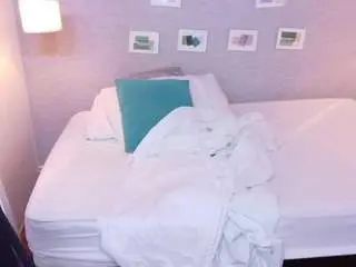 Jakie-lena  live sex cam