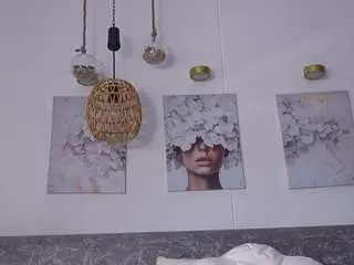 Katiecruz  live sex cam