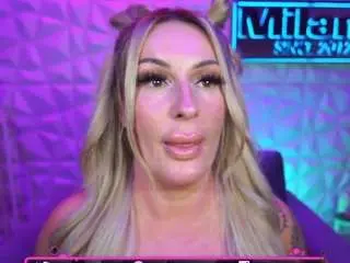 Tamaramilano  live sex cam