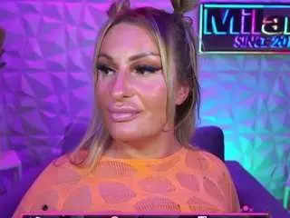 Tamaramilano  live sex cam