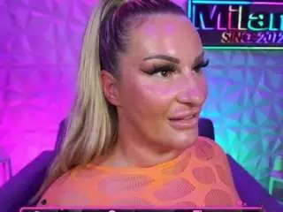 Tamaramilano  live sex cam