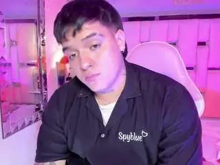 Aliceroys  live sex cam