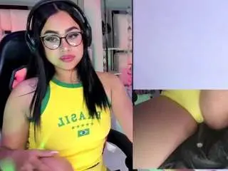 Aliceroys  live sex cam