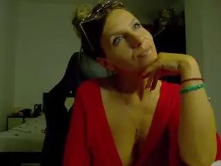 Dedesibel1  live sex cam