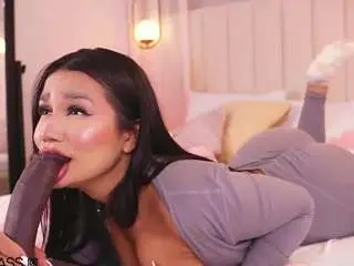 Kassiakim  live sex cam