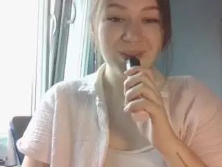 Katycute69  live sex cam