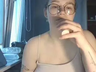 Katycute69  live sex cam