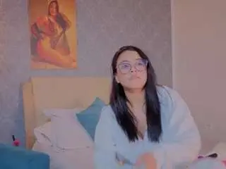 Luciabrown1  live sex cam