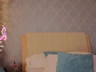 Luciabrown1  live sex cam