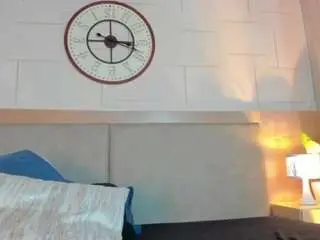 Melodyy-rose  live sex cam