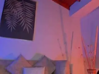 Violetthansson  live sex cam