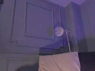 Violetthansson  live sex cam