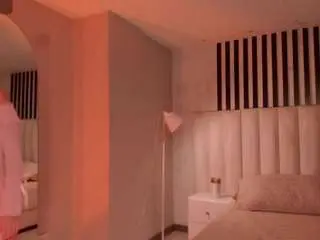 Violetthansson  live sex cam