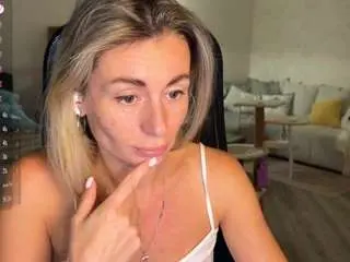 Aliceevan  live sex cam