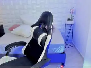 Antonella-lovee  live sex cam