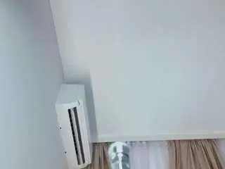 Anya-belle  live sex cam