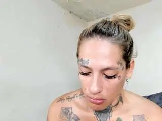Dakotastream  live sex cam