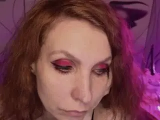 Katiejohanson  live sex cam