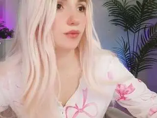 Kris-kiskis  live sex cam