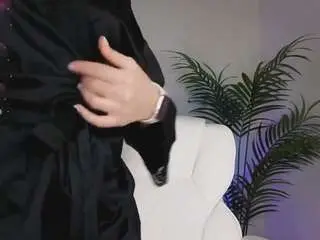 Kris-kiskis  live sex cam