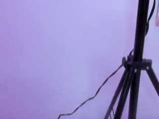 Leahrouss  live sex cam