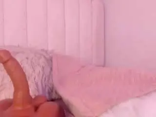 Leahrouss  live sex cam