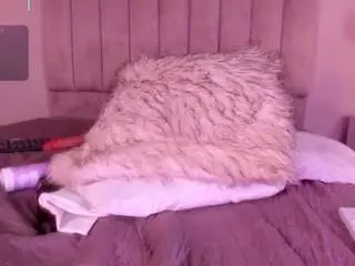Leahrouss  live sex cam