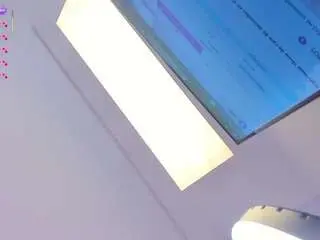 Leahrouss  live sex cam