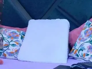 Miastonn  live sex cam