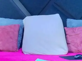 Miastonn  live sex cam
