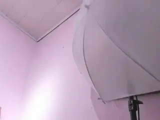 Miiss-sofiii  live sex cam