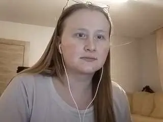 Anikalipps  live sex cam