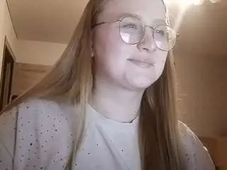 Anikalipps  live sex cam