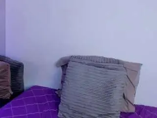 Babynoir-x  live sex cam