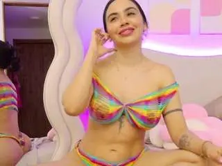 Innocentladyy  live sex cam
