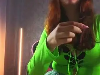 Lisaaxfox  live sex cam