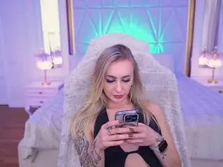 Candygraces  live sex cam