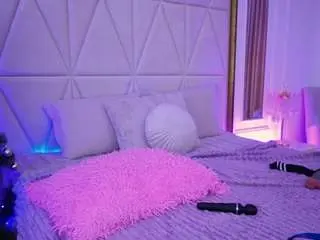 Candygraces  live sex cam