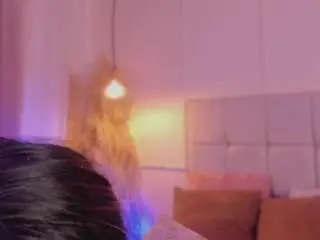 Crystal-watson  live sex cam