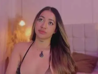 Crystal-watson  live sex cam
