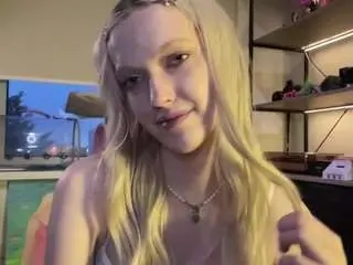 Toramagid  live sex cam
