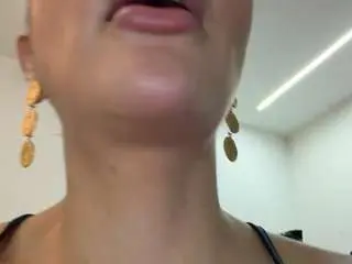 Anastaxialynn  live sex cam